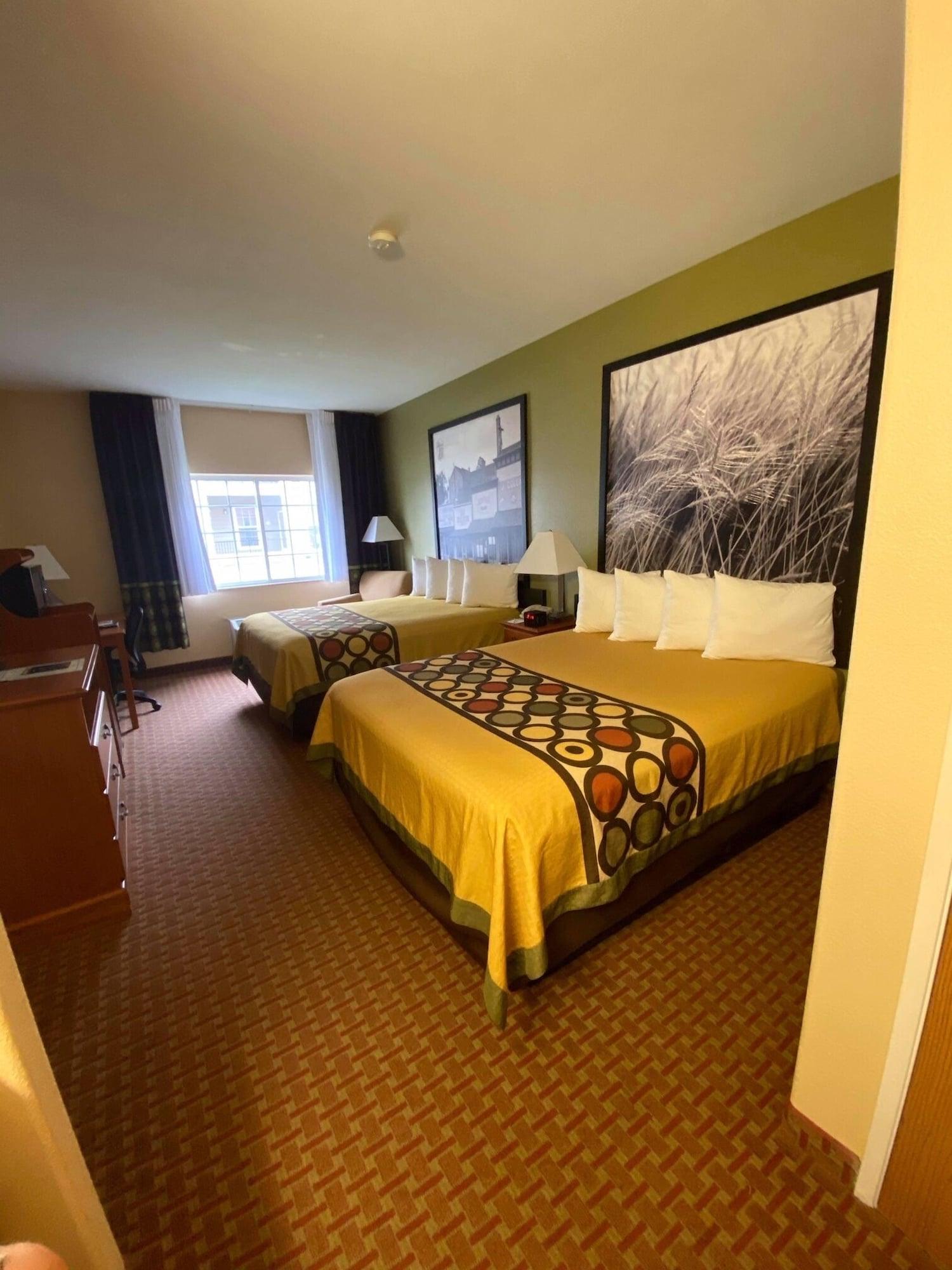 Super 8 By Wyndham Great Bend Hotel Luaran gambar