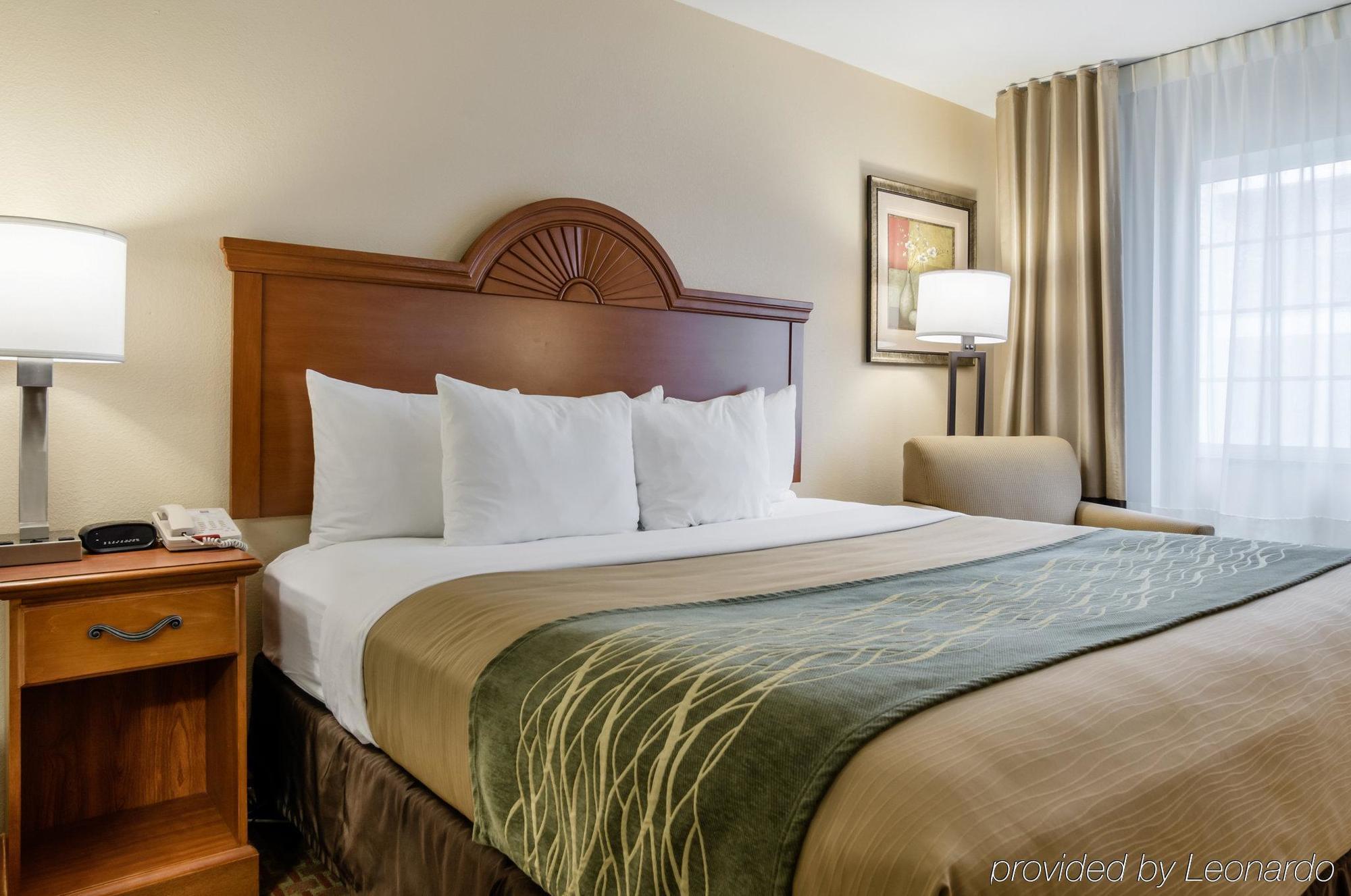 Super 8 By Wyndham Great Bend Hotel Luaran gambar